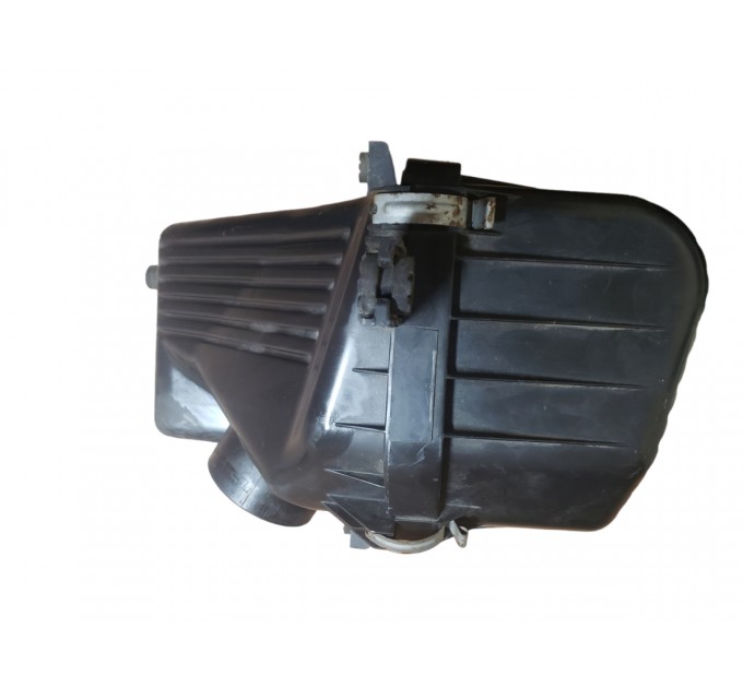 Корпус воздушного фильтра в сборе Suuki Grand Vitara 1.9 td 2005-2015 1370067J00