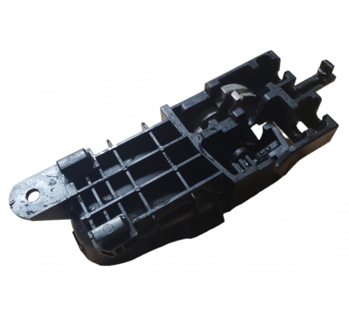 Ручка двери правой внутренняя Suzuki Grand Vitara 2005-2015 8311065J10BWJ