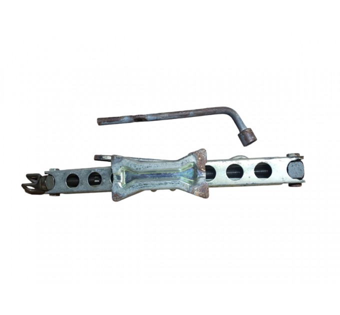 Домкрат и балонник набор Suzuki Grand Vitara 2005-2015 8991065JL1
