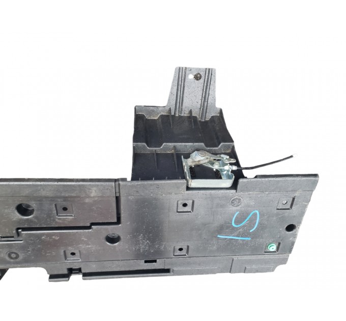 Кронштейн пола багажника Subaru Legacy wagon / Outback BR 2009-2014 95086aj060