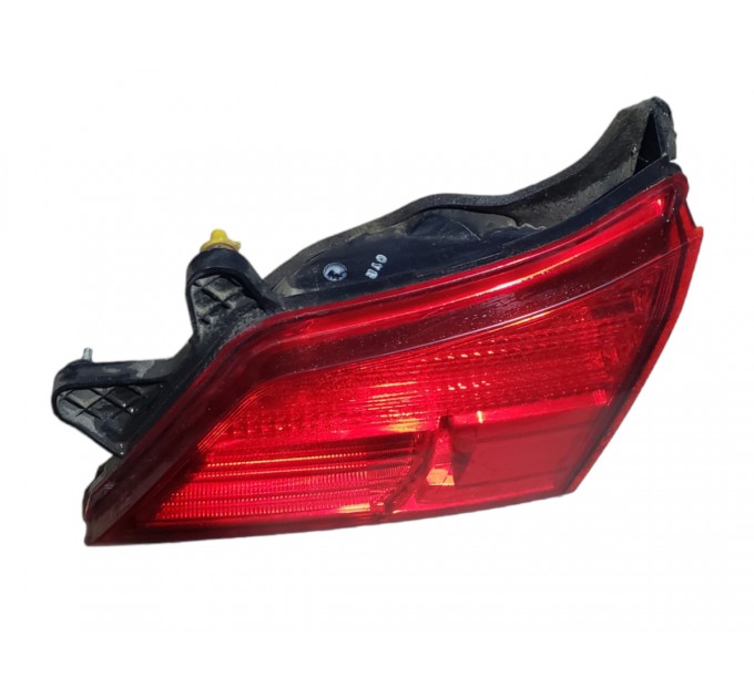 Задний левый внутренний фонарь Subaru Legacy wagon BR 2009-2014 84912AJ240