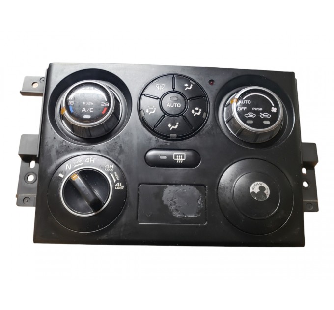 Панель климата Suzuki Grand Vitara 2005-2015 3951065JD1CZJ