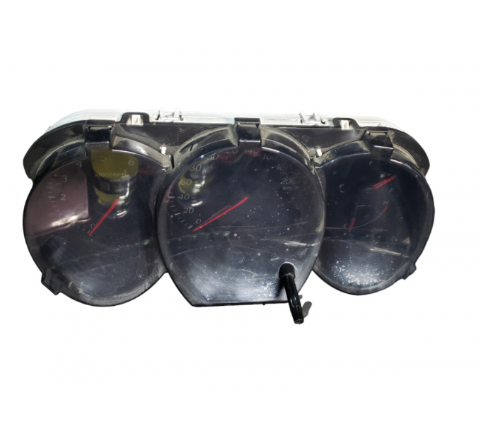 Приборная панель Suzuki Grand Vitara 2005-2015 3411067j10