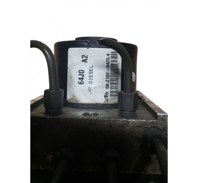 Блок ABS Suzuki Grand Vitara 1.9td 2005-2015 5611064JC2