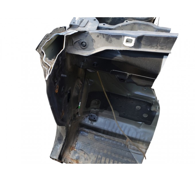лонжерон передний левый Suzuki Grand Vitara 2005-2015 5840065J00