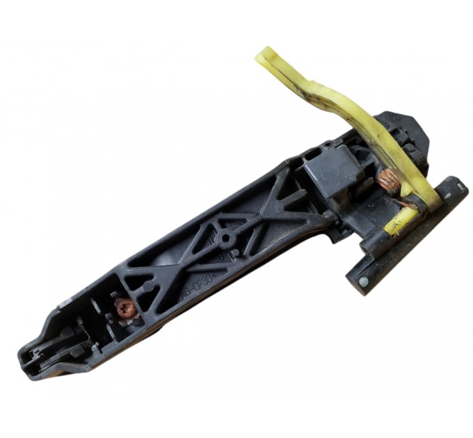 ручка двери задней левой в сборе Suzuki Grand Vitara 2005-2015 8284163J10