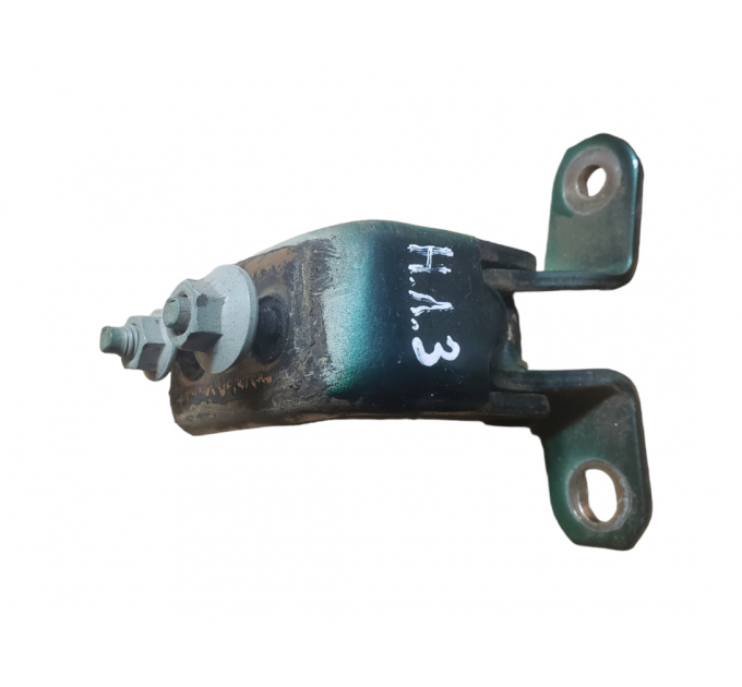 Петля двери нижняя левая задняя Suzuki Grand Vitara 2005-2015 6944063J00