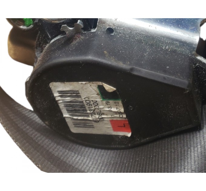 Передний левый ремень безопасности Ford Focus 3 2010-2018  BM5161295ACW