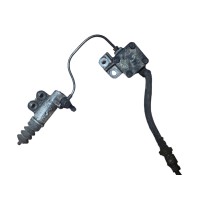 Робочий цилиндр сцепления Mitsubishi L200 2007-2014 MR980832