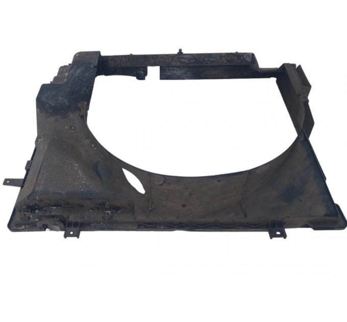 Диффузор радиатора ДЕФЕКТ Nissan Navara D40 2005-2012 21476EB300