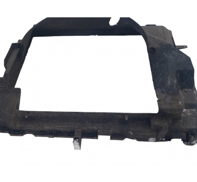 Диффузор радиатора ДЕФЕКТ Nissan Navara D40 2005-2012 21476EB300