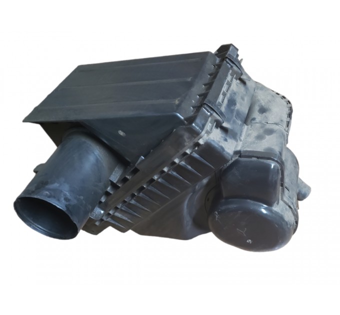 Короб воздушного фильтра Nissan Navara D40 2.5 2005-2012 16500EC00C