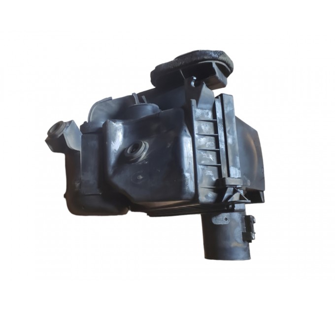 Короб воздушного фильтра Nissan Navara D40 2.5 2005-2012 16500EC00C