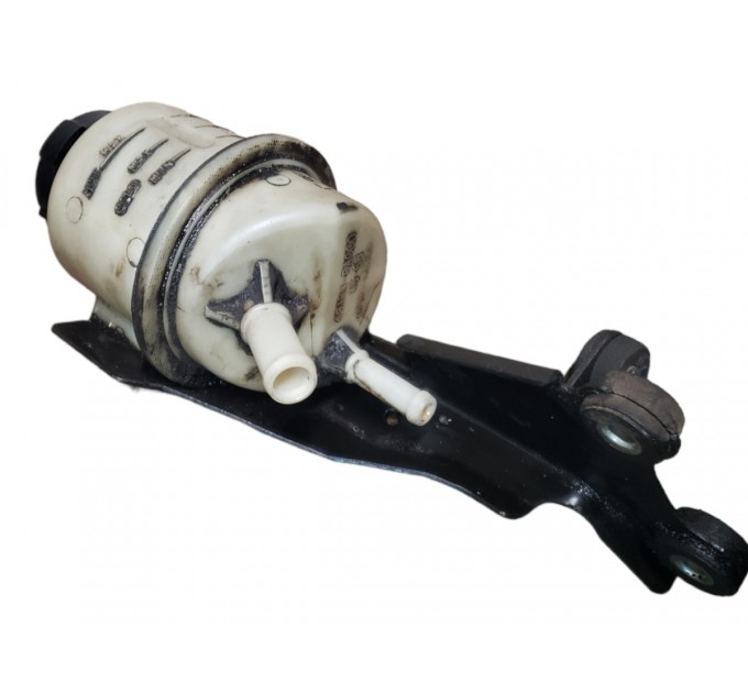 Бачок ГУР Nissan Navara D40 2005-2012 49180EB300