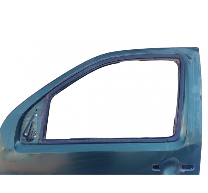 Дверь передняя левая Nissan Navara D40 2005-2012 80101EB330