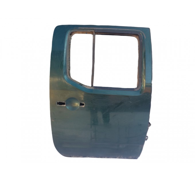 Дверь задняя правая Nissan Navara D40 2005-2012 82100EB332