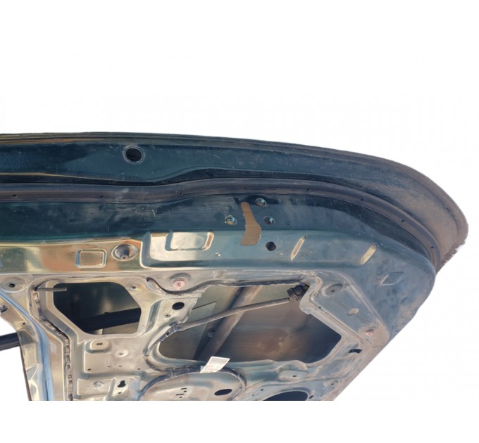 Дверь задняя правая Nissan Navara D40 2005-2012 82100EB332