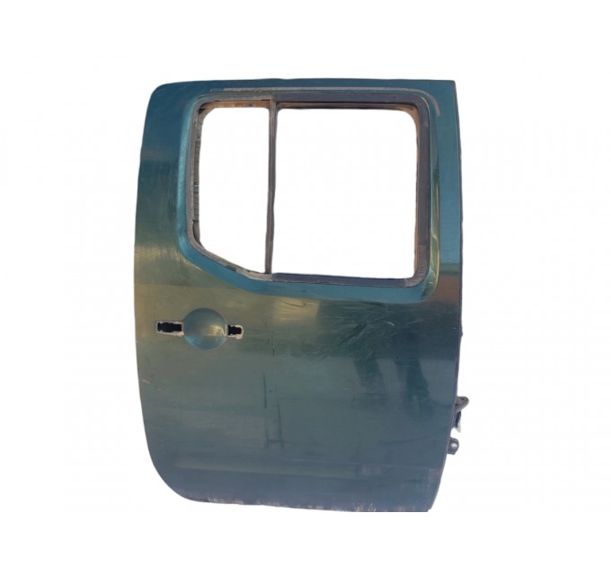 Дверь задняя правая Nissan Navara D40 2005-2012 82100EB332