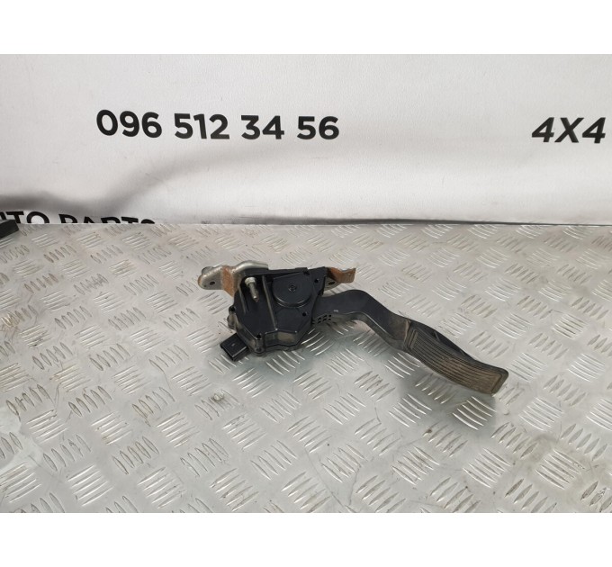 педаль газа електронная MAZDA CX-7 2,3 (2006-2012) EG2141600