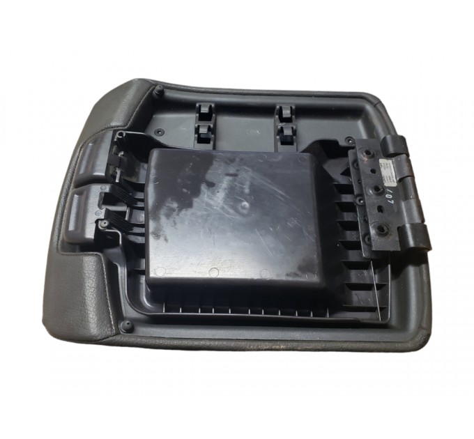 Крышка подлокотника Nissan Navara D40 2005-2012 96920EB33B