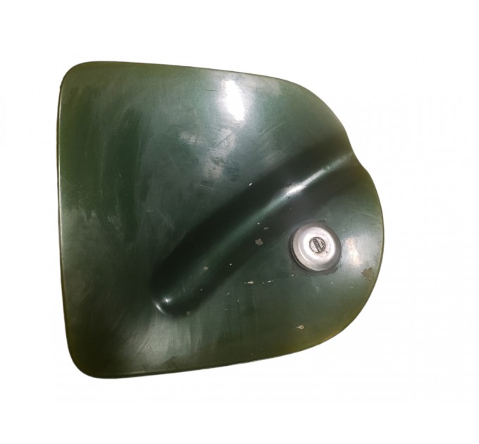 Крышка люка бензобака Nissan Navara D40 2005-2012 93870EB030