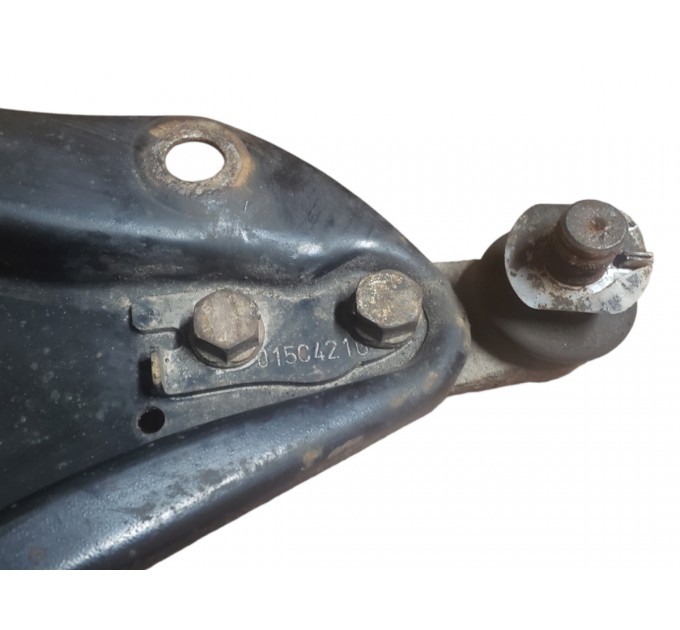 Левый передний рычаг Renault Kangoo 1997-2008  8200942417