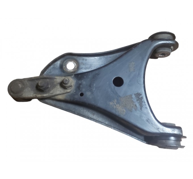 Левый передний рычаг Renault Kangoo 1997-2008  8200942417