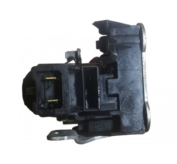 Замок двери передний левый 2pin Renault Kangoo 1997-2008 8200727508