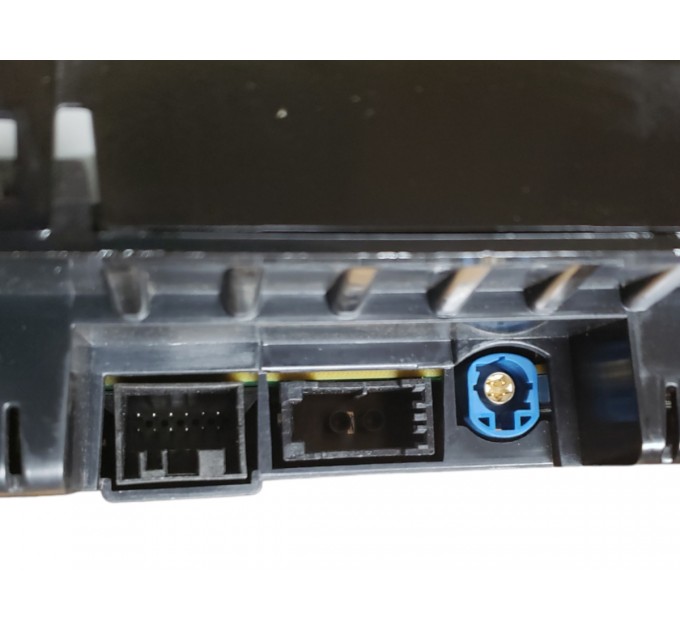 приборка щиток ЦАРАПИНЫ под проекцию BMW F30 2010-2018 62109295856 62109311392