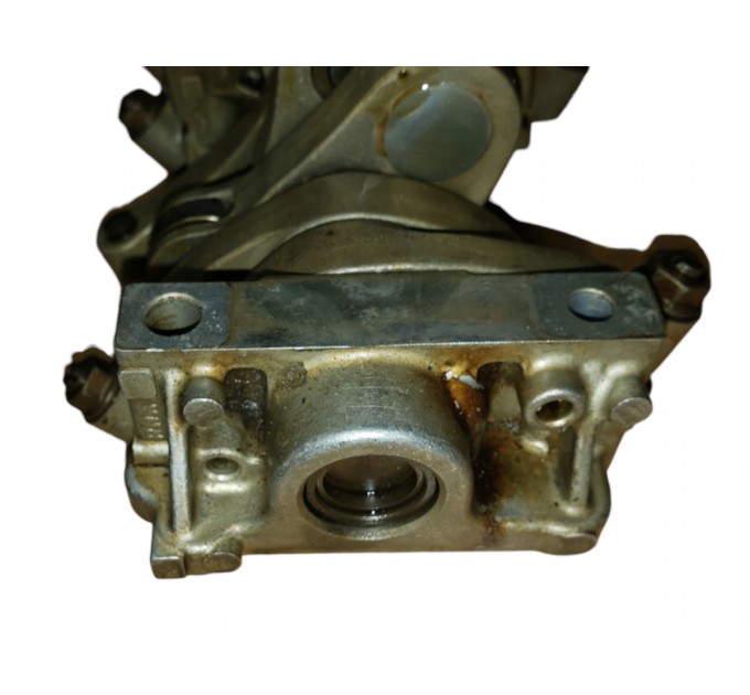 Вал коромысел в сборе R18A2 Honda Civic 8 2006-2012 14631RNAA00