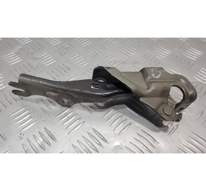 петля капота права MAZDA CX-7 2,3 (2006-2012) EG2152410C