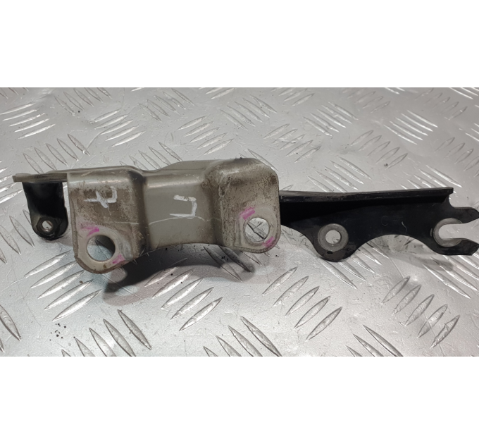 петля капота права MAZDA CX-7 2,3 (2006-2012) EG2152410C