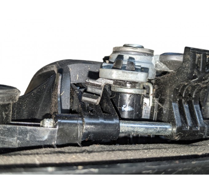 Ручка задней правой двери Honda Civic 8 5d 2006-2012 72640SMGE020M1