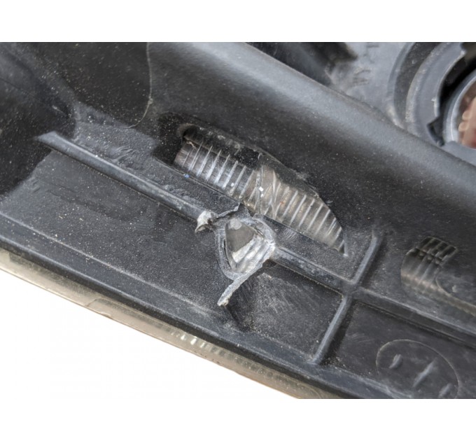 Фара передняя левая дефект Honda CR-V 3 2006-2011 33151SWWE01