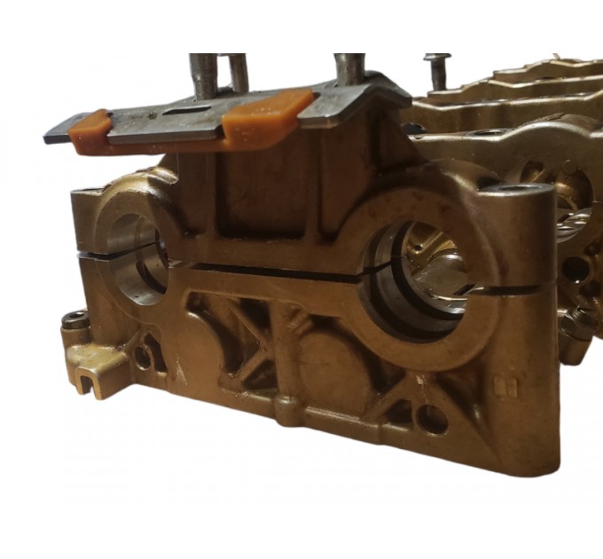 Блок рокеров в сборе K20A4 Honda CR-V 2 2002-2006 12100PNLE00
