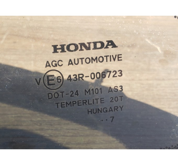 Стекло глухое кузовное левое Honda CR-V 3 2006-2011 73561SWWE01