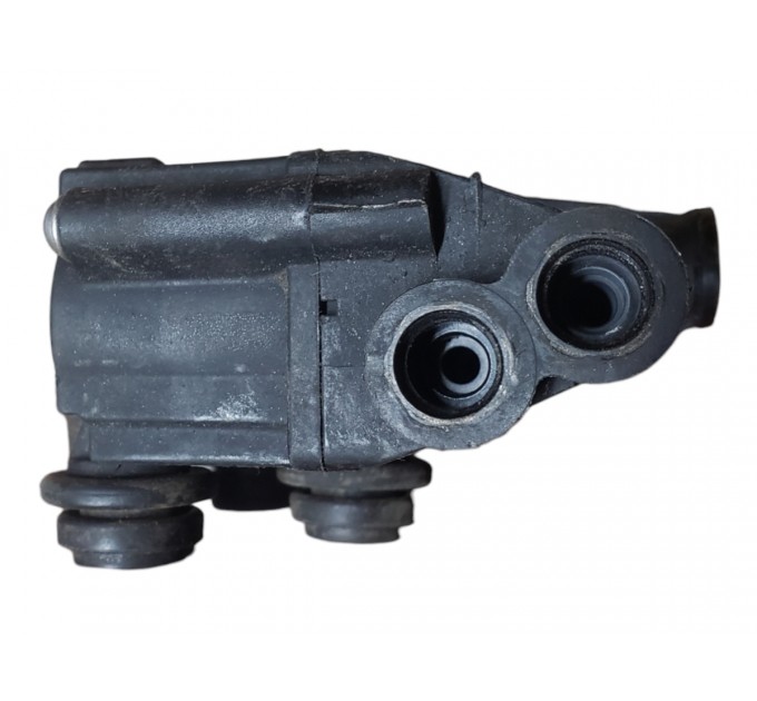 Передний блок клапанов пневмоподвески  Range Rover Sport L320 2004-2013 RVH000095