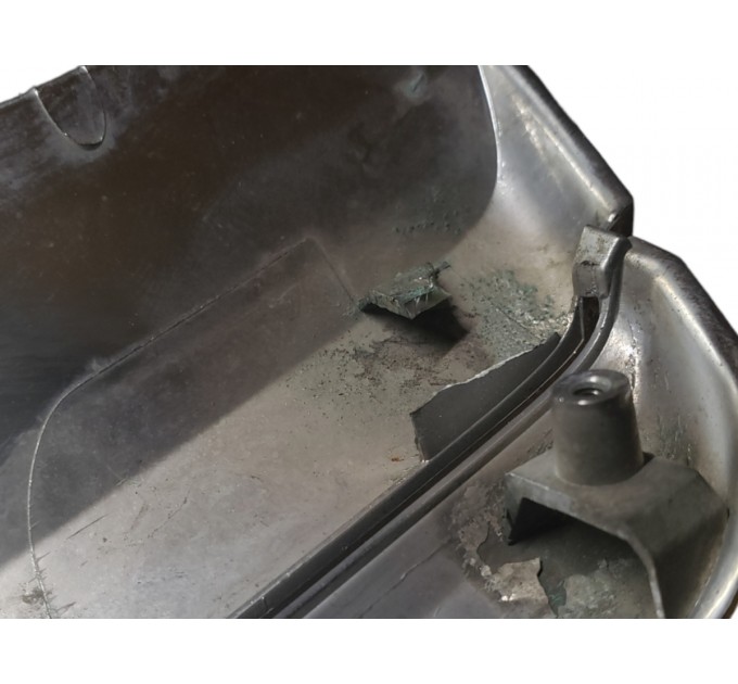 Решетка радиатора верхняя часть дефект Honda CR-V 3 2006 - 2011 71129SWWG0