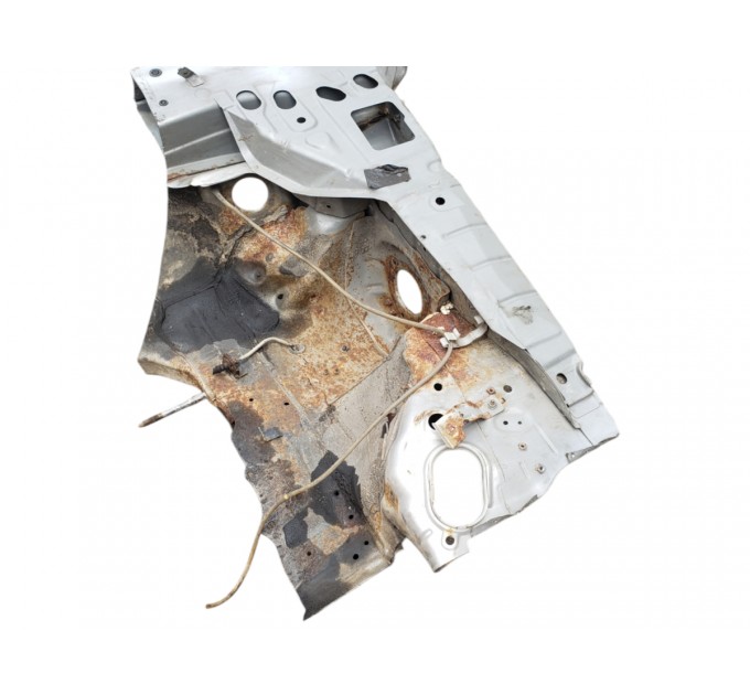 Лонжерон передний правый Nissan X-Trail T30 2002-2008 641008H930