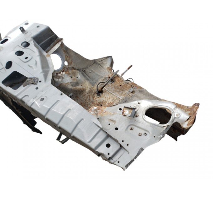 Лонжерон передний левый Nissan X-Trail T30 2002-2008 641018H930