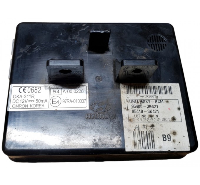 Блок комфорта Hyundai Sonata NF 2004-2009 954003K421
