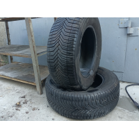 Пара всесезонной резины Michelin Crossclimate SUV 235 60 R16 104V Остаток 5мм Пара всесезонной резины Michelin Crossclimate SUV 235 60 R16 104V Остаток 5мм
