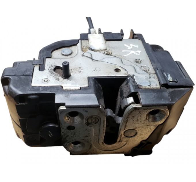 Замок двери задней правой Nissan Pathfinder R51 2005-2012 82500EB320