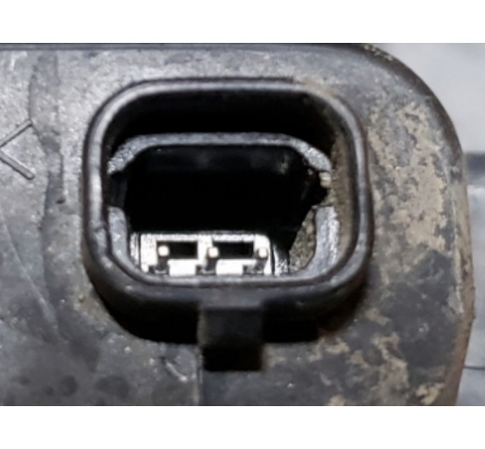 Фара передняя левая Hyundai Santa-Fe 2 2006-2012 921012B020