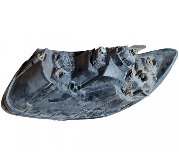 Фара передняя правая Hyundai Santa-Fe 2 2006-2012 921022B020
