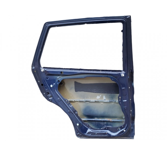 Дверь задняя левая Hyundai Santa-Fe 2 2006-2012 770032B030