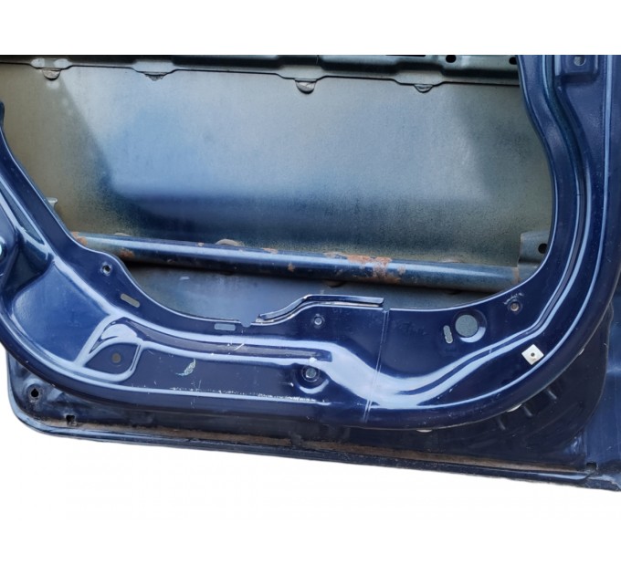 Дверь задняя левая Hyundai Santa-Fe 2 2006-2012 770032B030