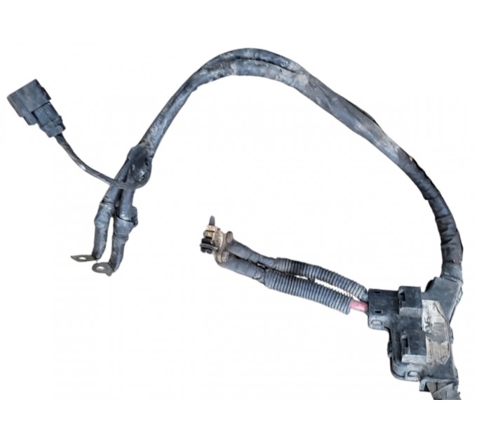 Плюсовая клемма аккумулятор Hyundai Santa Fe crdi 2006-2012 918502B210