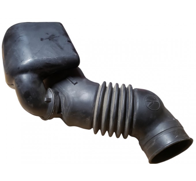 Патрубок воздушного фильтра Subaru Impreza 1.5 2007-2013 14457AA510