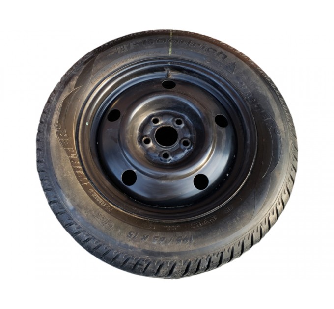 Запасное колесо с резиной R15 Subaru Impreza GH 1.5 2007-2013 28111FG000
